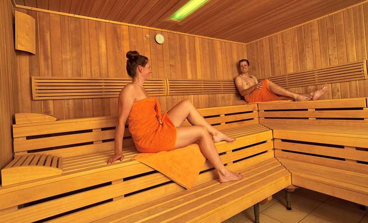 Zedernhof Gesundheits- & Wellnesshotel Stamsried Extérieur photo